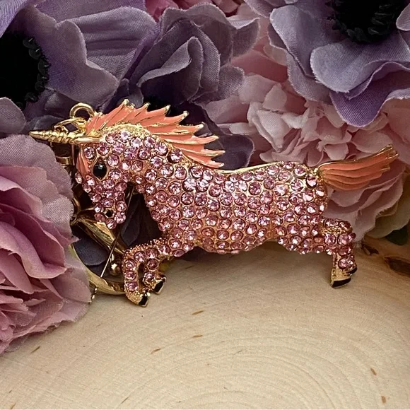 Magical Pink Crystal Unicorn Keychain Charm - Picture 10 of 16